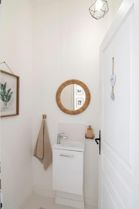 Treize Maison 3 Bed House In Centre Of Saint Severin ภายนอก รูปภาพ