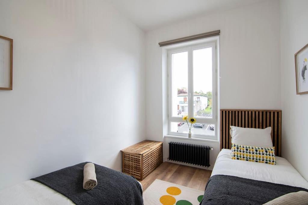Treize Maison 3 Bed House In Centre Of Saint Severin ภายนอก รูปภาพ